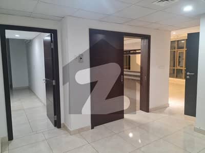 عمار پرل ٹاورز امارکریسنٹ بے,ڈی ایچ اے فیز 8,ڈی ایچ اے ڈیفینس,کراچی میں 2 کمروں کا 9 مرلہ فلیٹ 3.1 لاکھ میں کرایہ پر دستیاب ہے۔ عمار پرل ٹاورز امارکریسنٹ بے,ڈی ایچ اے فیز 8,ڈی ایچ اے ڈیفینس,کراچی میں 2 کمروں کا 9 مرلہ فلیٹ 3.1 لاکھ میں کرایہ پر دستیاب ہے۔