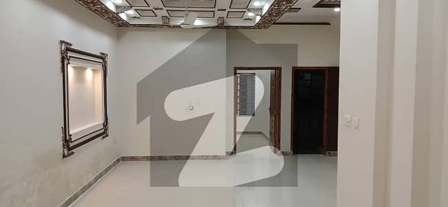 پیراگون سٹی لاہور میں 1 کمرے کا 5 مرلہ زیریں پورشن 36.0 ہزار میں کرایہ پر دستیاب ہے۔