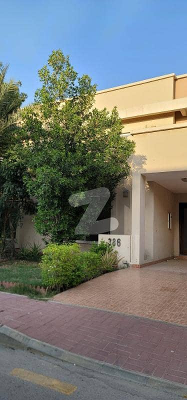 Quaid Villas 200sq yd Close to Entrance of BTK 3Bed One Unit Villas FOR SALE