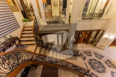 ڈی ایچ اے فیز 6 ڈیفنس (ڈی ایچ اے),لاہور میں 6 کمروں کا 2 کنال مکان 25.0 کروڑ میں برائے فروخت۔