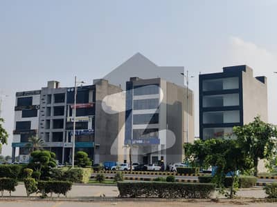 8 Marla Floor Available For Rent in DHA phase 6 8 Marla Floor Available For Rent in DHA phase 6