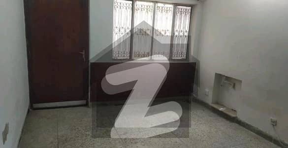 Beautiful Double Storey House For Sale Ideal Location I-10-1 Size 25*50