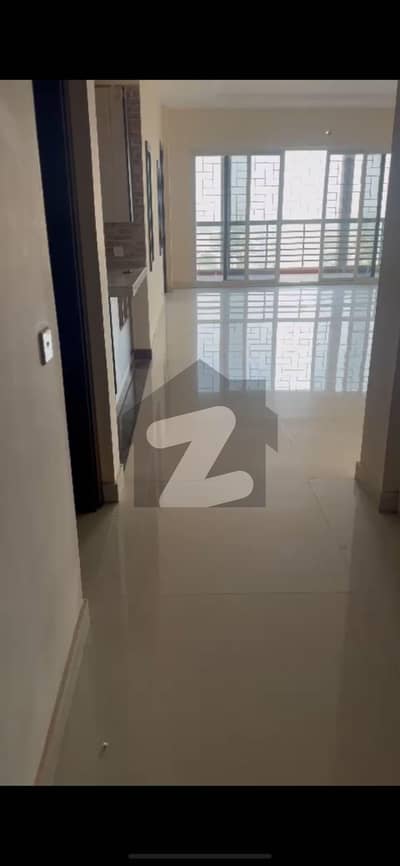 خالد بِن ولید روڈ کراچی میں 4 کمروں کا 12 مرلہ فلیٹ 2.25 لاکھ میں کرایہ پر دستیاب ہے۔