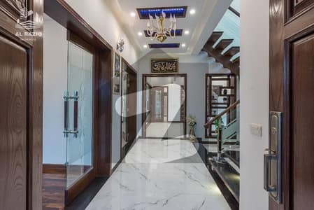 ڈی ایچ اے فیز 6 - بلاک این فیز 6,ڈیفنس (ڈی ایچ اے),لاہور میں 5 کمروں کا 1 کنال مکان 7.75 کروڑ میں برائے فروخت۔