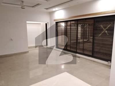 Elegant 1 Kanal Upper Portion For Rent In DHA Phase -3 Perfect For Families!