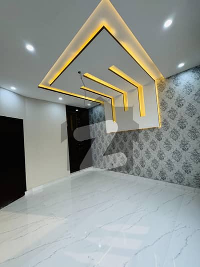 5 Marla Brand New Beautiful House For Rent