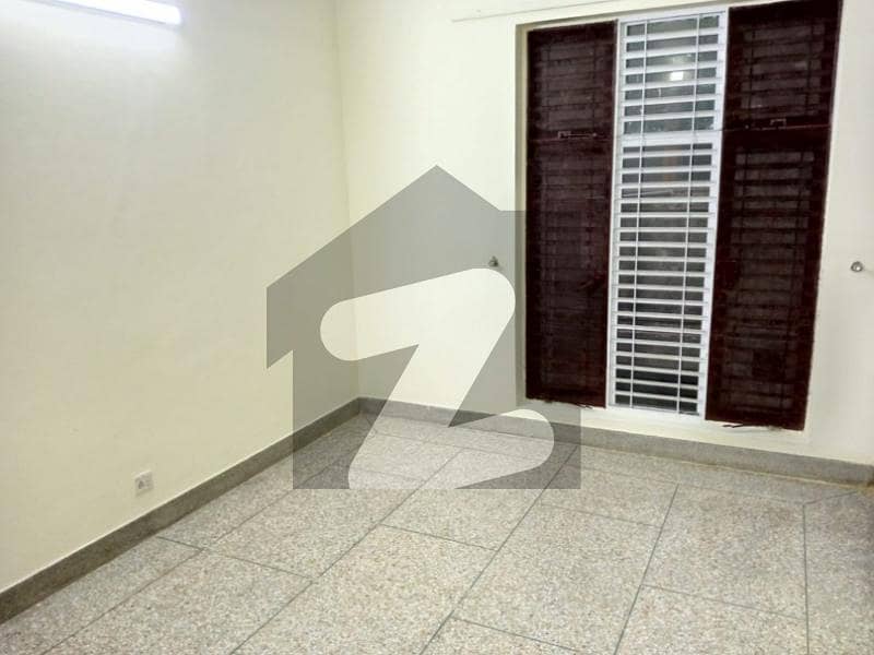 Luxury 10 Marla Upper Portion for Rent in DHA Phase 1 Luxury 10 Marla Upper Portion for Rent in DHA Phase 1