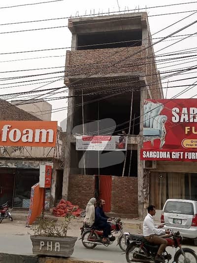 سیٹیلائیٹ ٹاؤن سرگودھا میں 6 مرلہ عمارت 3.5 لاکھ میں کرایہ پر دستیاب ہے۔