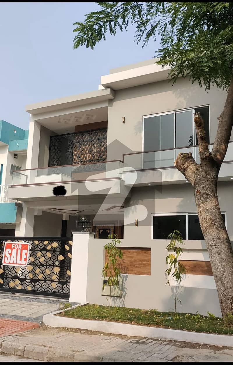 Another Beautiful House 5 Bedroom Near Masjid