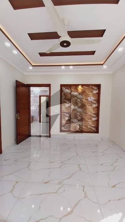 G10 Beautiful Three Bed Upper Portion For Rent