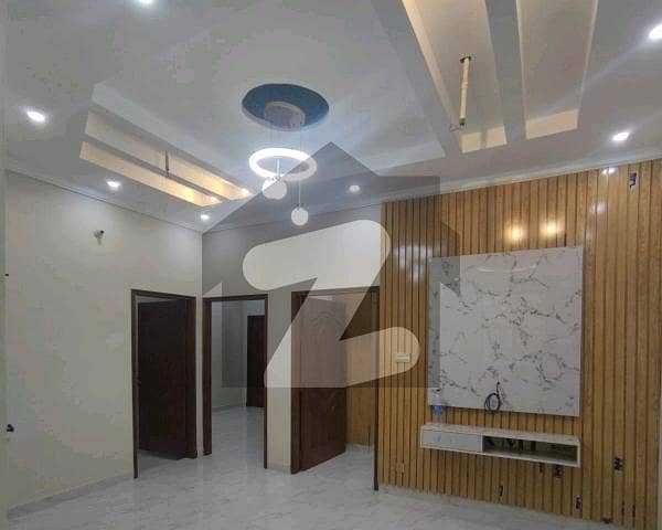 پیکو روڈ لاہور میں 4 کمروں کا 5 مرلہ مکان 1.9 کروڑ میں برائے فروخت۔ پیکو روڈ لاہور میں 4 کمروں کا 5 مرلہ مکان 1.9 کروڑ میں برائے فروخت۔