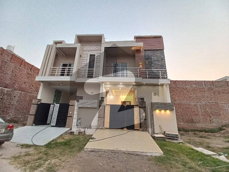 ایڈن ایگزیکیٹو ایڈن گارڈنز,فیصل آباد میں 3 کمروں کا 3 مرلہ مکان 1.25 کروڑ میں برائے فروخت۔ ایڈن ایگزیکیٹو ایڈن گارڈنز,فیصل آباد میں 3 کمروں کا 3 مرلہ مکان 1.25 کروڑ میں برائے فروخت۔