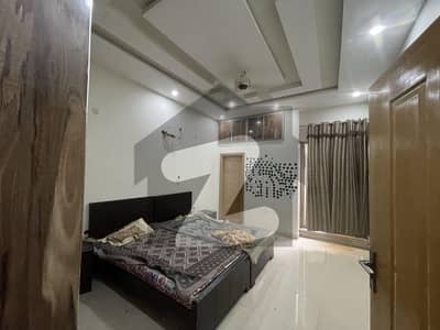 4 Marla Flat For Rent Near To Emporium And McDonald