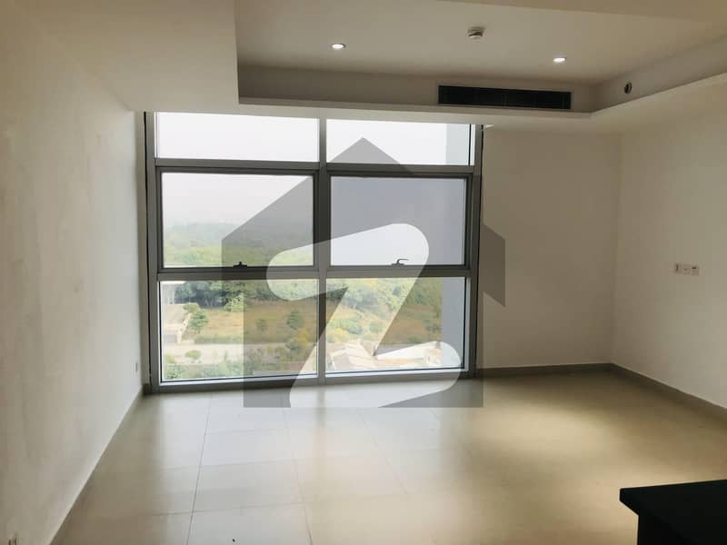 New Luxurious Apartment For Rent