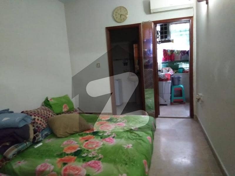 Investors Should Sale This Flat Located Ideally In DHA Defence Investors Should Sale This Flat Located Ideally In DHA Defence