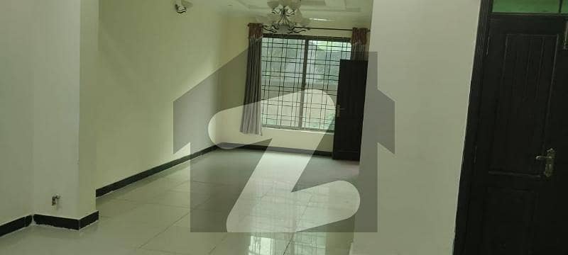 7 marla ground porshan for rent