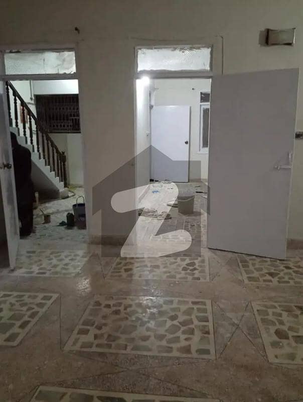 comercial portion on ground floor near babul Islam masjid comercial portion on ground floor near babul Islam masjid