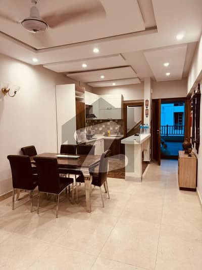 دی گلیریا بحریہ انکلیو,بحریہ ٹاؤن,اسلام آباد میں 3 کمروں کا 8 مرلہ فلیٹ 1.7 کروڑ میں برائے فروخت۔