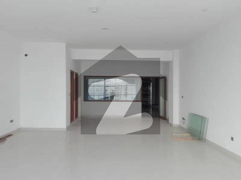 275 Square Feet Shop For Sale In G-11