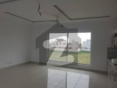 Luxury 1 Kanal Beautiful Bungalow For Rent In DHA Phase 7