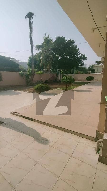 500 yards fully renovated banglow DHA PH-5 khiyaban-E-mujahid