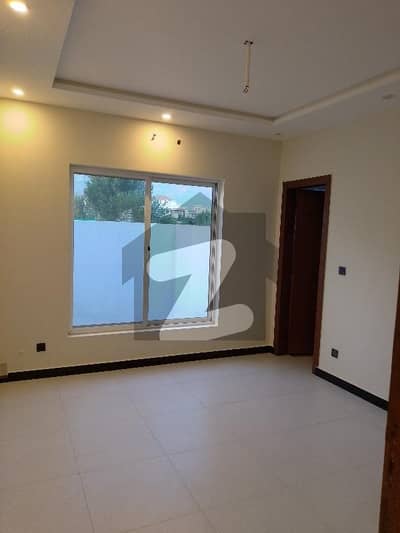 BEAUTIFUL LOCATION BRAND NEW HOUSE FOR SALE