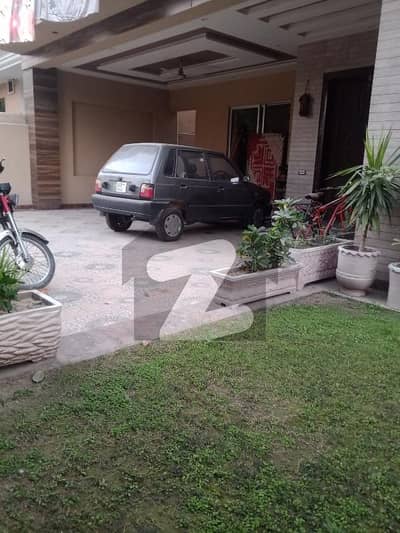 18 Marla house for sale in Revenue housing society B block Hot location