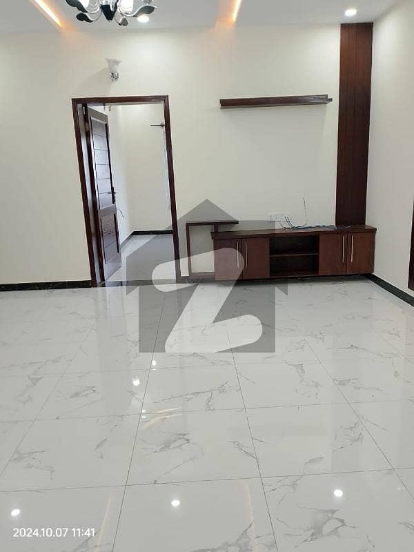 14 Marla New Upper Portion Available For Rent In G13 14 Marla New Upper Portion Available For Rent In G13