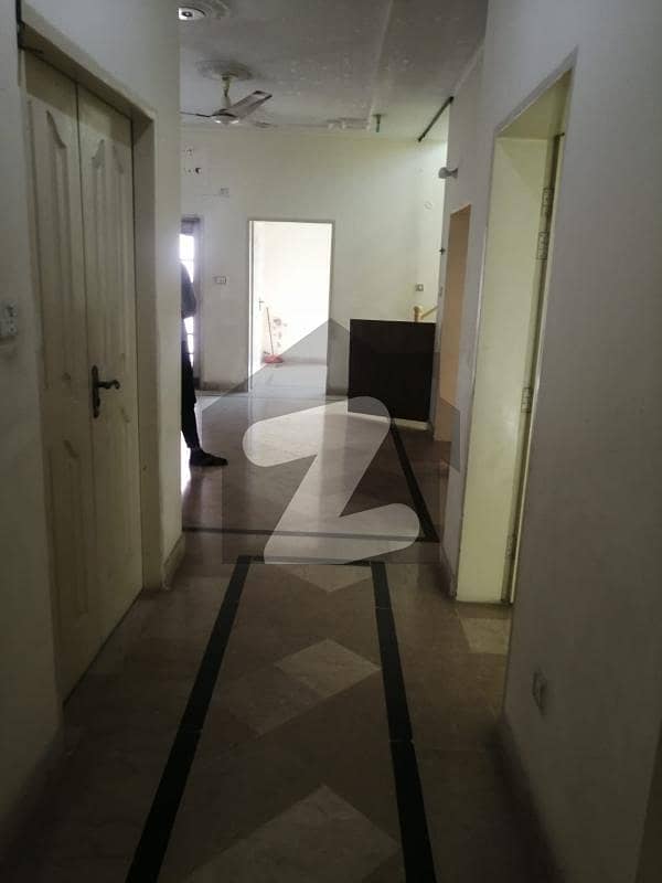 Upper Portion 10 Marla Up For Rent In Bahria Town Phase 6 Upper Portion 10 Marla Up For Rent In Bahria Town Phase 6