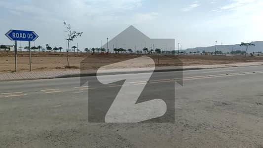 272sq yd plots Near Jinnah Avenue and Sports City in Precinct-40 Bahria Town Karachi