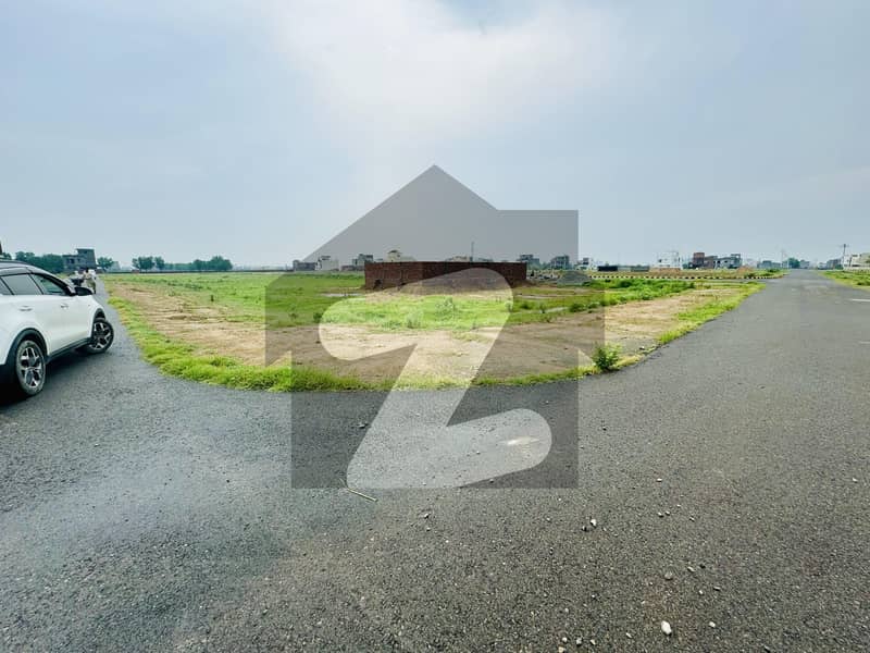 Near To Park Plot For Sale Near To Park Plot For Sale