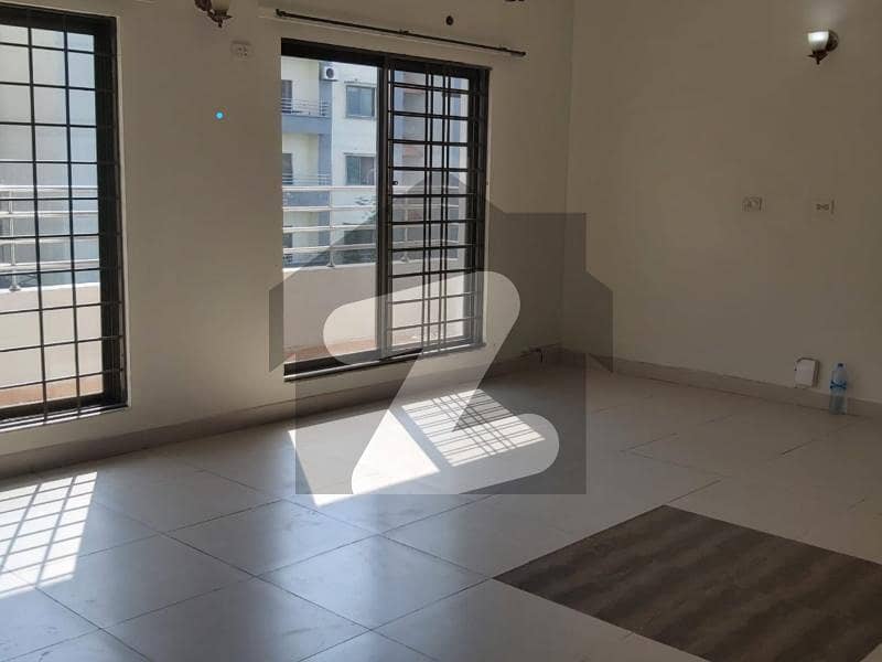 10 Marla Flat For Rent In Askari 11