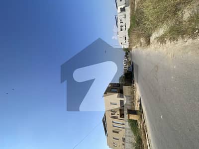1000 Yd 4th Belt Plot For Sale Ideal Location