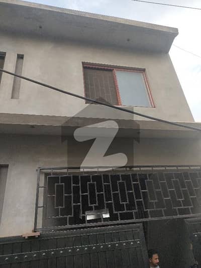 ڈیفنس روڈ راولپنڈی میں 3 کمروں کا 6 مرلہ مکان 1.48 کروڑ میں برائے فروخت۔