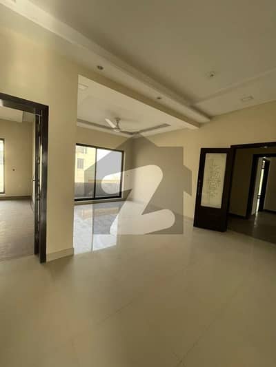 1 Kanal Beautiful Upper Portion Available For Rent Under Percent Original Pics 1 Kanal Beautiful Upper Portion Available For Rent Under Percent Original Pics