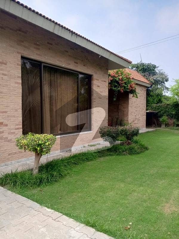 3 Kanal Farmhouse For Sale On Bedian Road