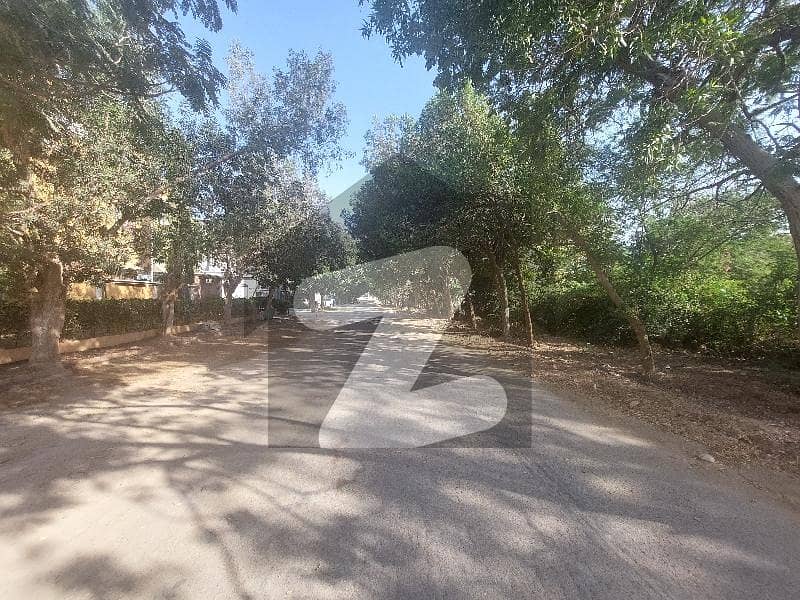 IDEAL LOCATION 700 SQUARE YARD CORNER PLOT FOR SALE IN SECTOR W GULSHAN E MAYMAR KARACHI IDEAL LOCATION 700 SQUARE YARD CORNER PLOT FOR SALE IN SECTOR W GULSHAN E MAYMAR KARACHI