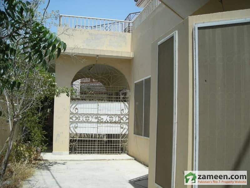 گلشنِ معمار - سیکٹر ایکس گلشنِ معمار گداپ ٹاؤن کراچی میں 3 کمروں کا 16 مرلہ مکان 1 کروڑ میں برائے فروخت۔