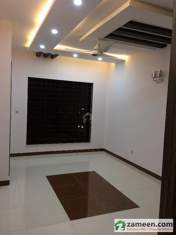 10 Marla Brand New Luxurious House With 10 Marla Lawn For Sale In Bahria Town 10 Marla Brand New Luxurious House With 10 Marla Lawn For Sale In Bahria Town