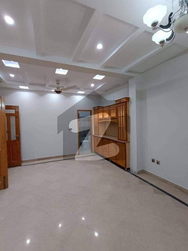 40x80 Full House Available For Rent G14/4 40x80 Full House Available For Rent G14/4