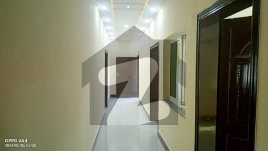 G-6 FULL HOUSE FOR RENT FAMILY / BACHELOR OPTION INDEPENDENT DOOR ELECTRIC AND GAS MATTER AVAILABLE WATER BORING CAR POUCH