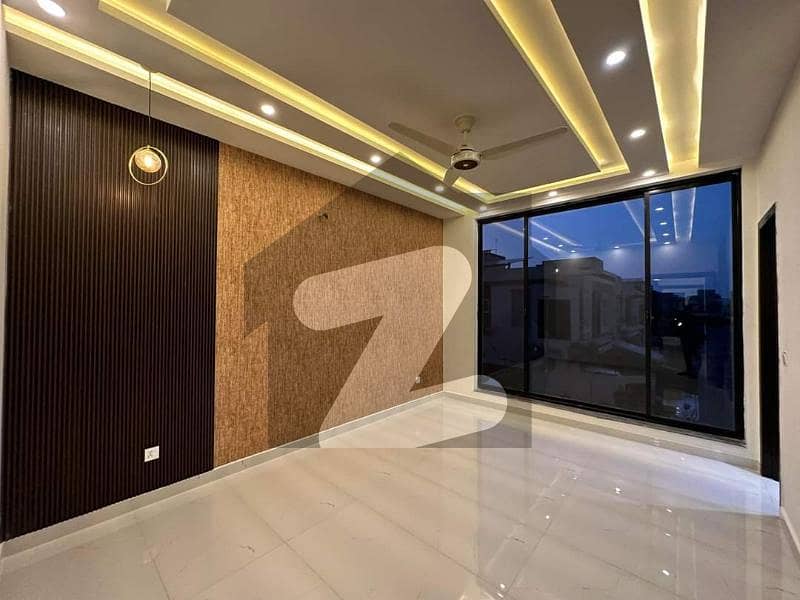 10 MARLA PORTION FOR RENT IN PARAGON CITY LAHORE 10 MARLA PORTION FOR RENT IN PARAGON CITY LAHORE