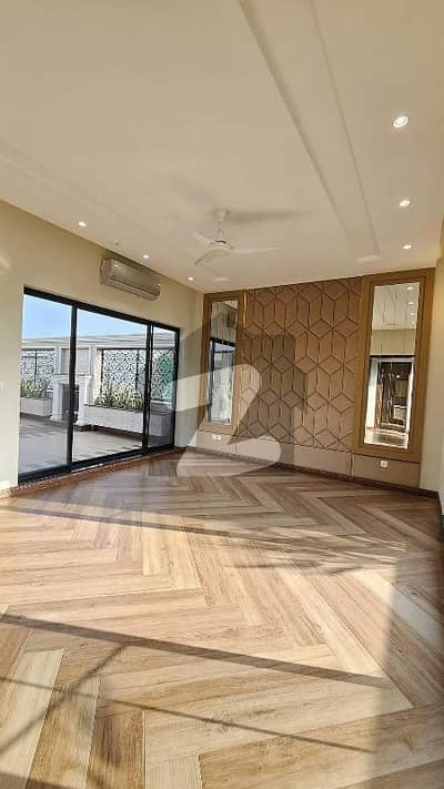 Upper Portion Modern house for Rent Lower Portion Lock Near to park