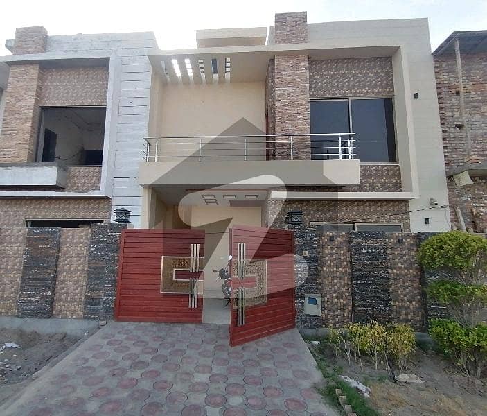 DHA Defence 6 Marla House Up For Sale