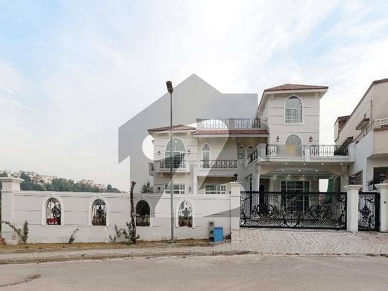 2 Kanal Luxury House For Sale In DHA Phase 1 - Sector B 2 Kanal Luxury House For Sale In DHA Phase 1 - Sector B