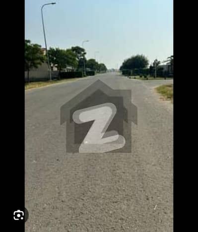 بیدیاں روڈ لاہور میں 24 کنال رہائشی پلاٹ 8.4 کروڑ میں برائے فروخت۔