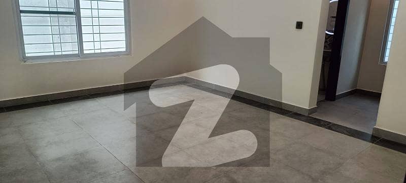500 Yards House With Double Kitchen 500 Yards House With Double Kitchen