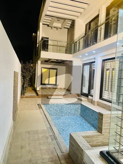 700 Yards Outclass House With Pool