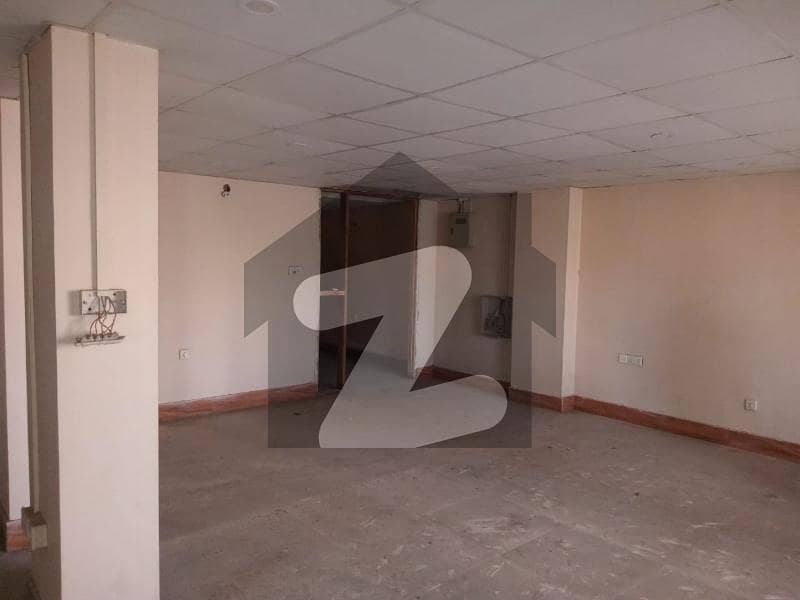 MEZZANINE FLOOR FOR SALE SHAHEED E MILLET ROAD 2700 SQFT 3 CHAMBER 6 BATHROOM 3 KITCHEN 3 SIDE CORNER OPEN VIP LOCATION BEST FOR INVESTMENT MEZZANINE FLOOR FOR SALE SHAHEED E MILLET ROAD 2700 SQFT 3 CHAMBER 6 BATHROOM 3 KITCHEN 3 SIDE CORNER OPEN VIP LOCATION BEST FOR INVESTMENT