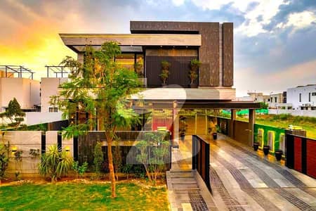 DHA Phase 7 1 Kanal Modern Luxury Ultra House | A+ Top-Notch Quality | Near Park & Commercial | 100% Original Deal